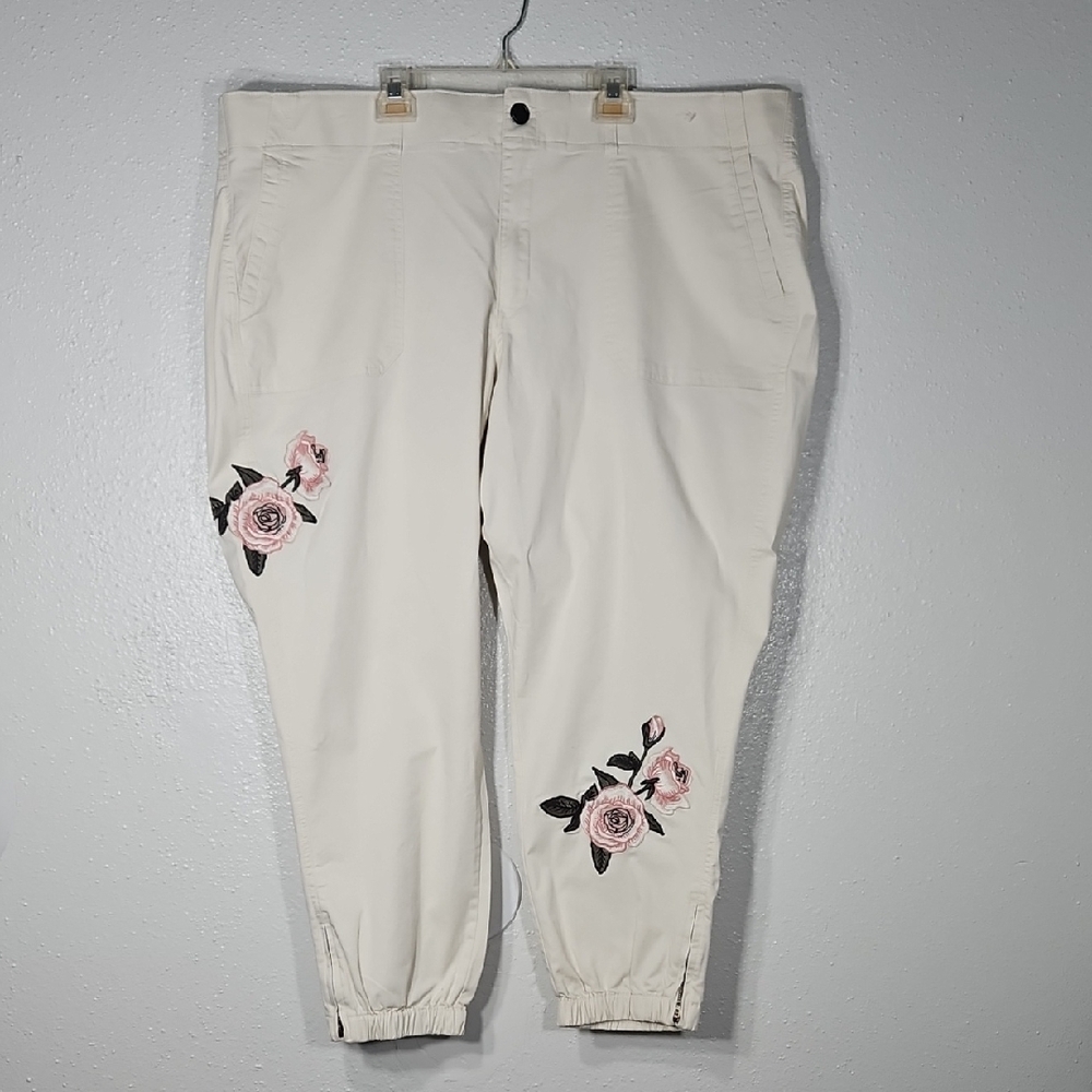 Lane Bryant Beige Boho Embroidered Roses Stretch Cotton Jogger Pants Size 28